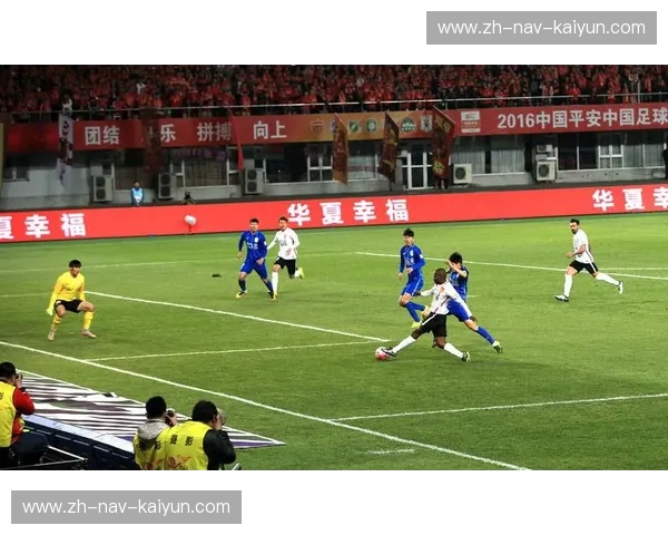 绿茵场上的“双雄争霸”：苏宁与华夏幸福的恩怨情仇